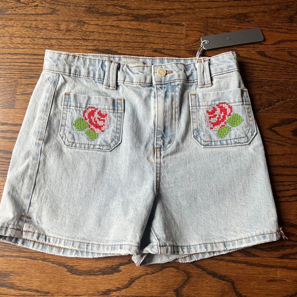 New Tractr Girl's Rose Embroidery Cut Off Loght Wash Denim Jean Shorts - 14